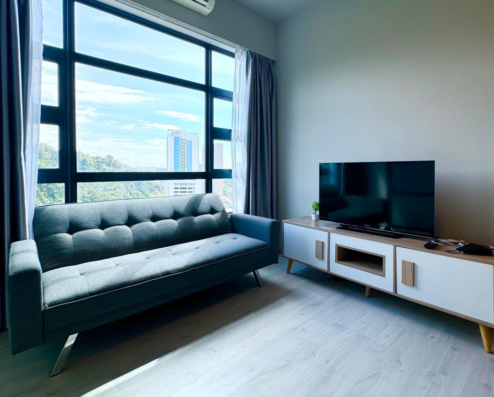 Sunset Seaview Vacation Condos @ Jesselton Quay 코타키나발루 객실 사진