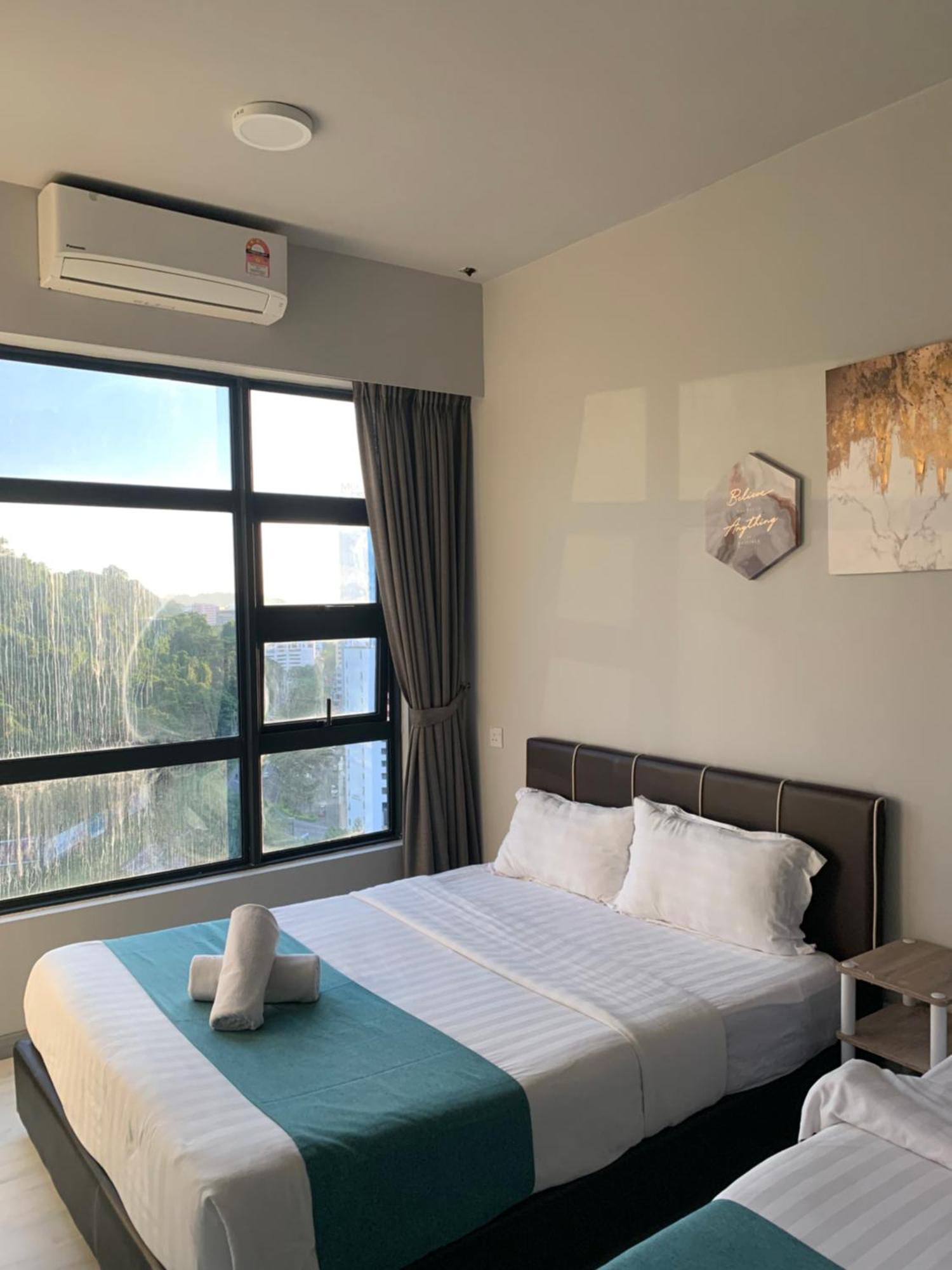 Sunset Seaview Vacation Condos @ Jesselton Quay 코타키나발루 외부 사진